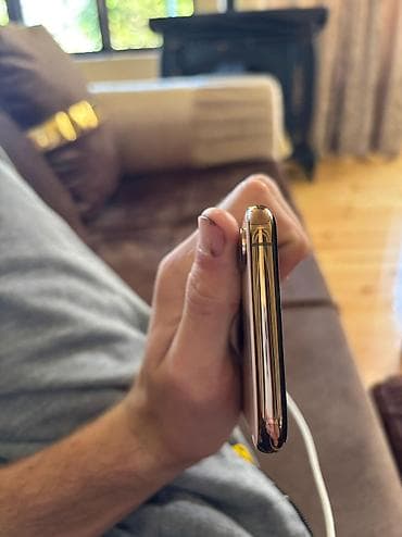 samsung a13 ekran: IPhone Xs, Qızılı, Face ID — 5