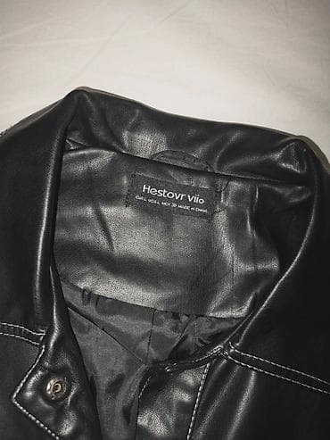 deri jaket: ​📢 Hestovr Vilo qara dəri gödəkçə ​Ölçü (Razmer): L ​Vəziyyəti: 2 — 3