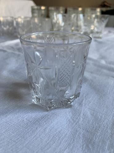 kampot qabi: Rümkalar, Şüşə — 3