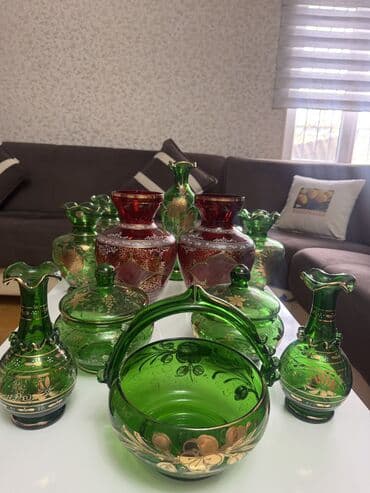 İran qabları hamsı bir yerdə 50 manat təzə kimidi +994 55 318 17 06