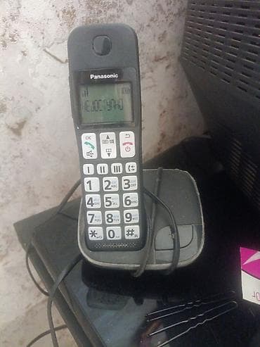 ev qizdiran: Panasonic simsiz ev telefonu və şarj bazası - Brend/model: Panasonic — 1