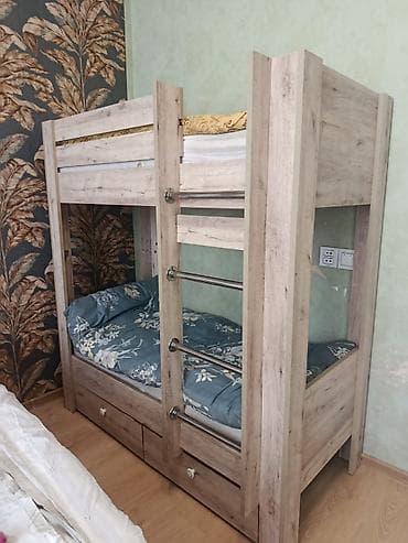 usag ucun: 🛏️ İkimərtəbəli çarpayı satılır 💰 Qiymət: 150 AZN 🛏️ Üstündə 2 ədəd — 1