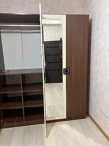 Yataq otağı üçün şkaf və tumba dəsti - Üç qapılı paltar şkafı: iki — 4