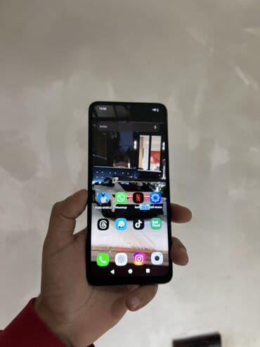 narda 2 manatliq internet: Redmi A3x, 64 GB, rəng - Qara, Face ID — 2