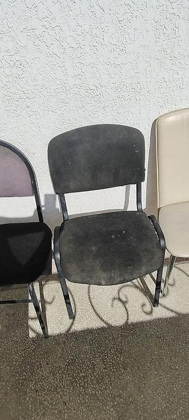 balkon stul: Stul

Metal karkaslı oturacaq dəsti
Siniqi yoxdur — 3