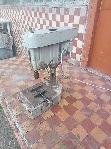 İstehsal avadanlığı: Sənaye tipli stolüstü dəlikdelən (şpindelli) qazma dəzgahı - Güclü — 6