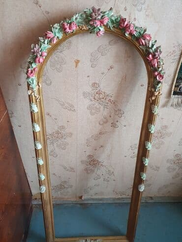 guzgu tek: Güzgü Divar üçün, Oval, Dekorativ, Əl işi — 1