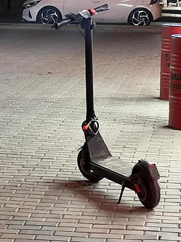 Elektrik samokat 10", 751 - 1000 Vt, 36 - 45 km/s, Ünvandan götürmə lalafo.az -da Elektrik samokat 10", 751 - 1000 Vt, 36 - 45 km/s, Ünvandan götürmə