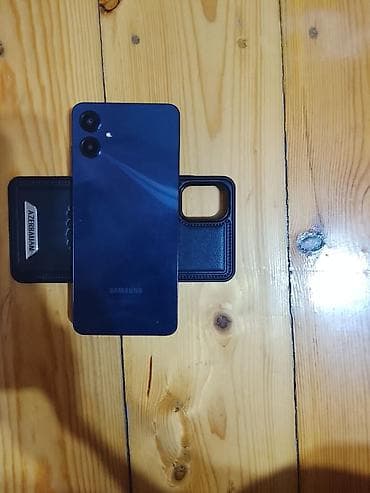 400 manatliq telefonlar: Samsung Galaxy A06, 64 GB, rəng - Göy, İki sim kartlı — 9