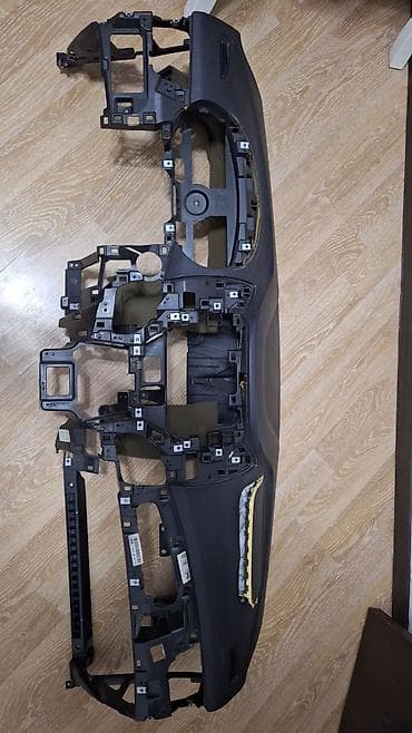 015 şit: Hyundai ELANTRA, 2012 il, Orijinal, İşlənmiş — 1