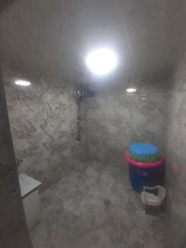 1 otaqlə mənzil: Xırdalan, 3 otaqlı, Köhnə tikili, 2 kv. m — 4