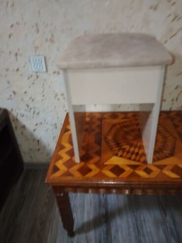 metbex oturacaqlari: Kompakt taburet/oturacaq - Material: ağ rəngli MDF/LDSP korpus - — 1