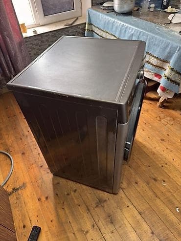 iphone temir: Salam,Yeni model LG paltaryuyan 9 KQ Problemsiz tam iwlek.Unvan — 2