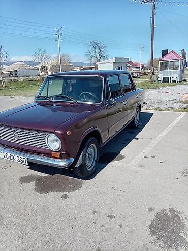 vaz karopkası: Satılır: Lada (VAZ) 2111,4qapılı sedan Xüsusiyyətlər - Rəng: tünd — 6