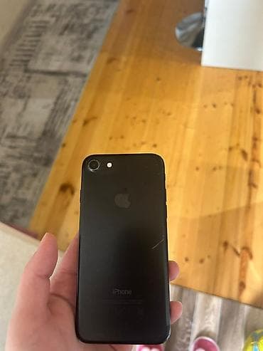 iphine: IPhone 7, 32 GB, Qara, Barmaq izi — 5