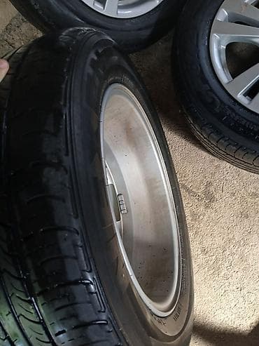 teker kompressoru: Hyundai orijinal 16” yüngül lehimli disk və şin komplekti - Disklər — 1