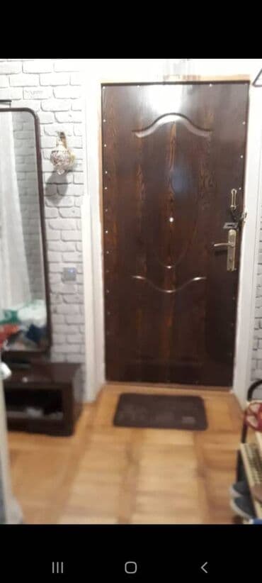 xutor kiraye: Səbail rayonu,Azneft dairəsi yaxınlığında,6 nömrəli məktəbin — 4