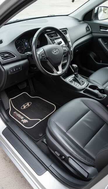 Avtomobil üçün ayaqaltı, Rezin, Hyundai