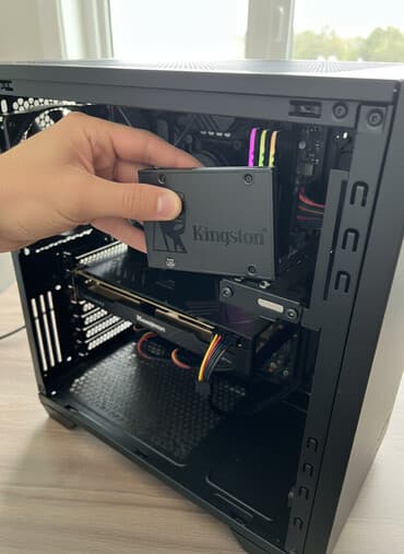 Daxili SSD disk Kingston, 1 TB, 2.5", İşlənmiş