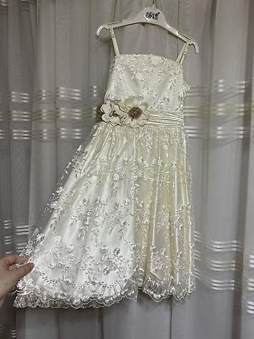 Платья: Детское платье, Праздничное, 6 - 7 лет — 1
