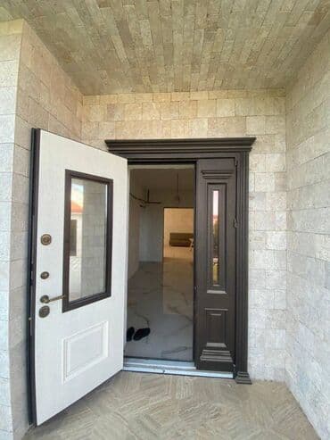 6 otaqlı, 500 kv. m, Təmirsiz — 18