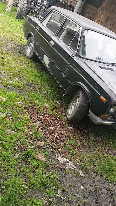qapı zili: VAZ 2106 sedan – klassik sovet modeli Xüsusiyyətlər: - Korpus: 4 — 4