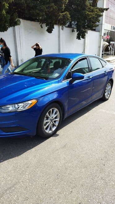 c klass mersedes: Ford Fusion: 1.5 l | 2017 il 117300 km Sedan — 3