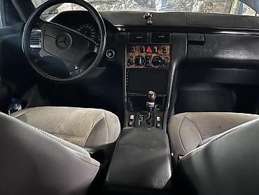 sprinter satisi: Mercedes-Benz E-Class: 2.2 l | 1997 il Sedan — 7