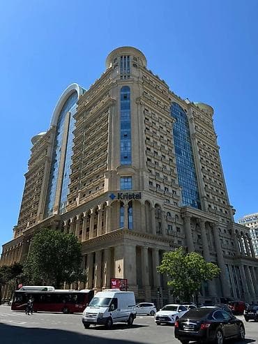Mənzillər: İcarəyə verilir 3 otaqlı yeni tikili 109 m², Elmlər Akademiyası m — 2