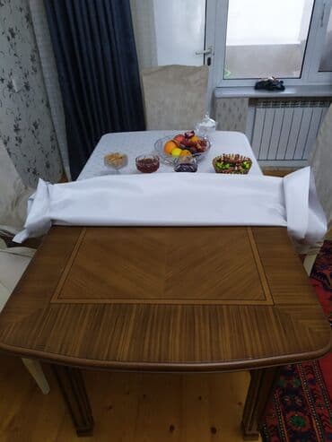 tek yataq: 2 təknəfərlik çarpayı, 2 tumba, İşlənmiş — 5