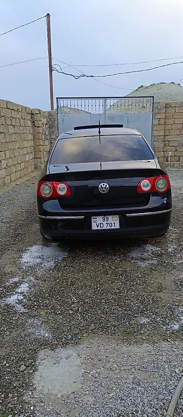 Volkswagen Passat: 2 l | 2006 il Sedan