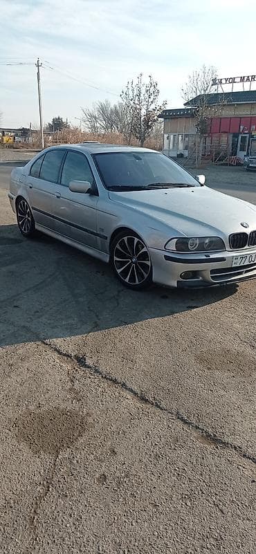tap az 06: BMW 5 series: 2.5 l | 2001 il Sedan — 9