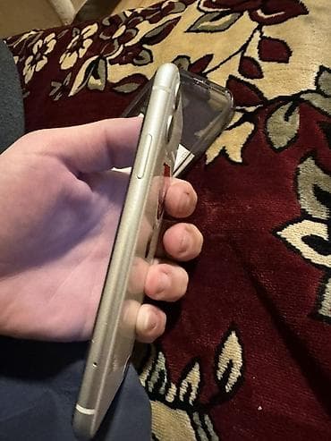 xiaomi mi 11: IPhone 11, Ağ — 2