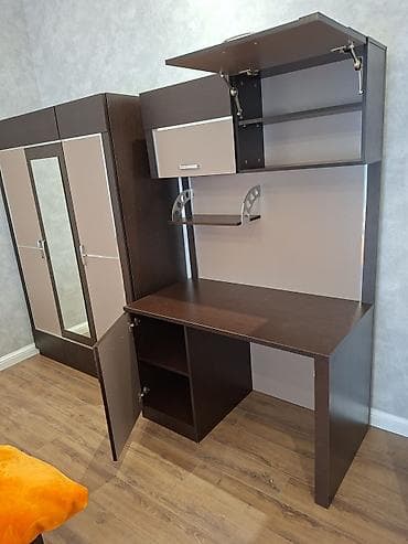 Kompüter masası, İşlənmiş, Açılan, Laminat — 2