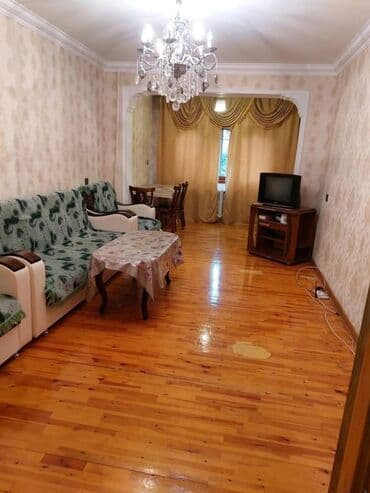 ucuz evler xirdalanda: Bakı, 2 otaqlı, Köhnə tikili, m. Xalqlar Dostluğu, 50 kv. m — 1