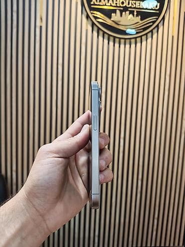iphone 5: IPhone 15 Pro, 128 GB, Natural Titanium, Zəmanət, Simsiz şarj, Face ID — 6