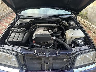 qazel ehtiyat hisseleri satisi: Mercedes-Benz C 200: 2 l | Sedan — 8