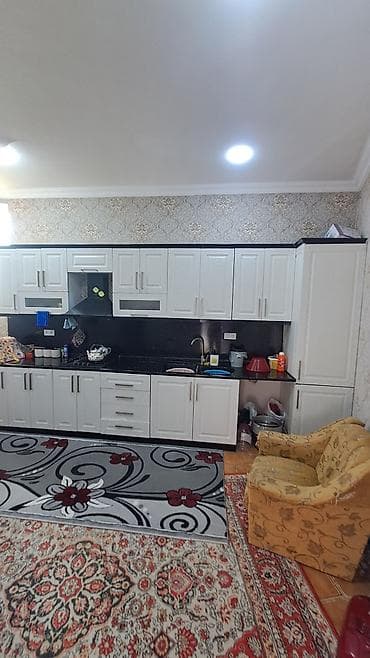 lerik hovuzlu ev: 3 otaqlı, Yeni tikili, 75 kv. m — 2