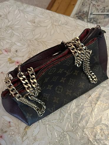 Çiyin çantası, Louis Vuitton — 3