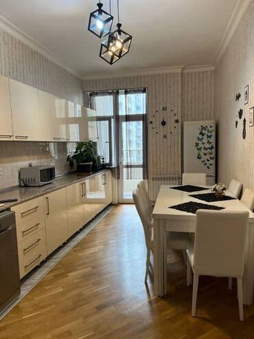 i̇smayilli kiraye evler photos: Yasamal rayonu,6-cı paralel küçəsində,2 otaqlı,tam təmirli,tam əşyalı — 7