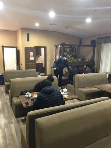 nur mərasim evi: Çay evi icarəyə verilir. 230 kv 2 ci mərtəbə. İşlək yerdi. Qarayev — 5