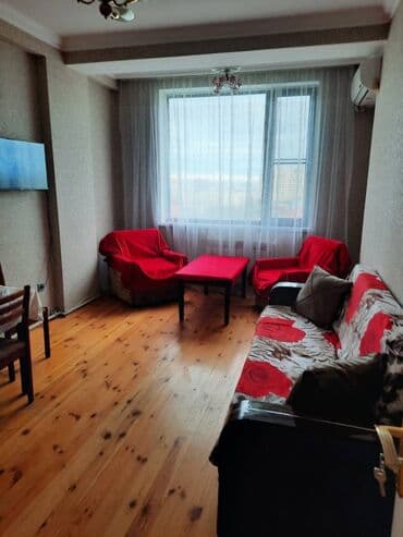 kirayr evler: Suraxanı,Qaraçuxur qəsəbəsi,Zəhra mərasim evinin yanı,15 — 1