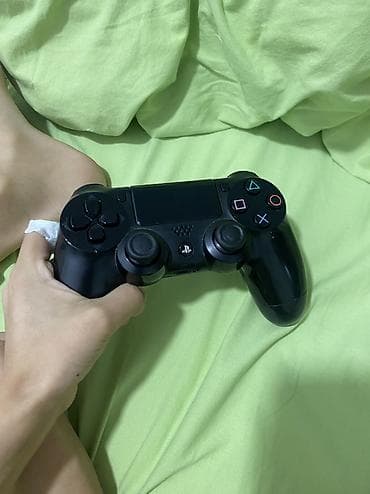 Digər oyun və konsollar: Ps 4 ikinci el 2 pult xbox series x/s barter — 2