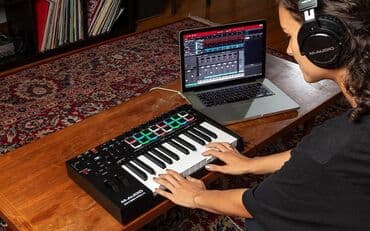 korg pa 100: Sintezator, M-Audio, Yeni, Rayonlara çatdırılma, Ödənişli çatdırılma, Ünvandan götürmə — 2