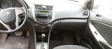 08 masin: Hyundai Accent: 1.6 l | Sedan — 3