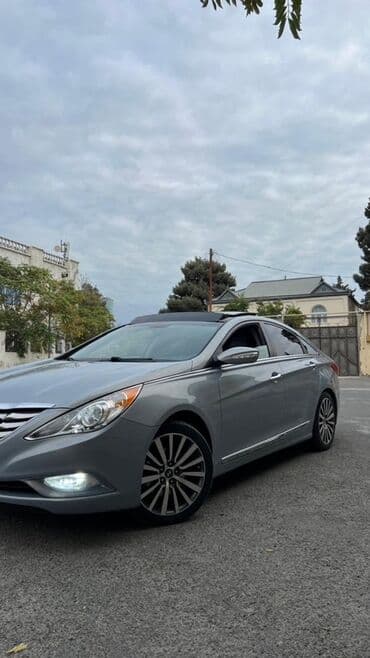 hybrid avtomobillər: Hyundai Sonata: 2 l | 2012 il Sedan — 1