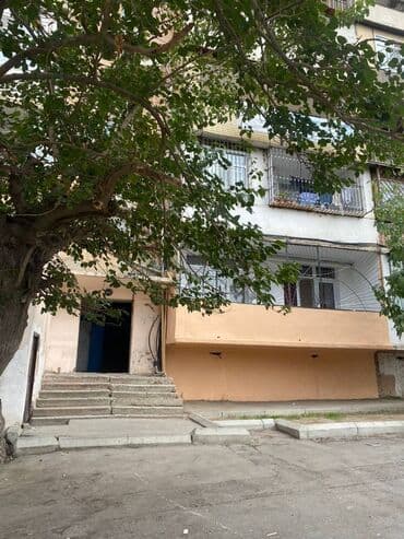 qubada aylıq kirayə evlər: Xətai rayonu (Xəzərin kruquna yaxın)5 mertebeli binanın 2-ci — 18