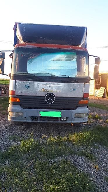 man tir: Atego 1828, Tentli furqon liftlidir. Sənədində qeyd olunub. Yüksüz — 1