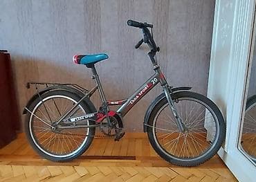 Детский мир: İşlənmiş velosiped satılır. Təkərləri boşalıb. Dəmirinin bəzi — 1