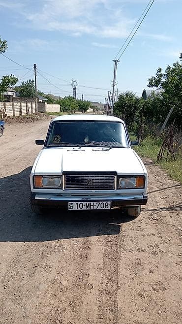 ford 5 1: VAZ (LADA) 2107: 1.5 l | Sedan — 1